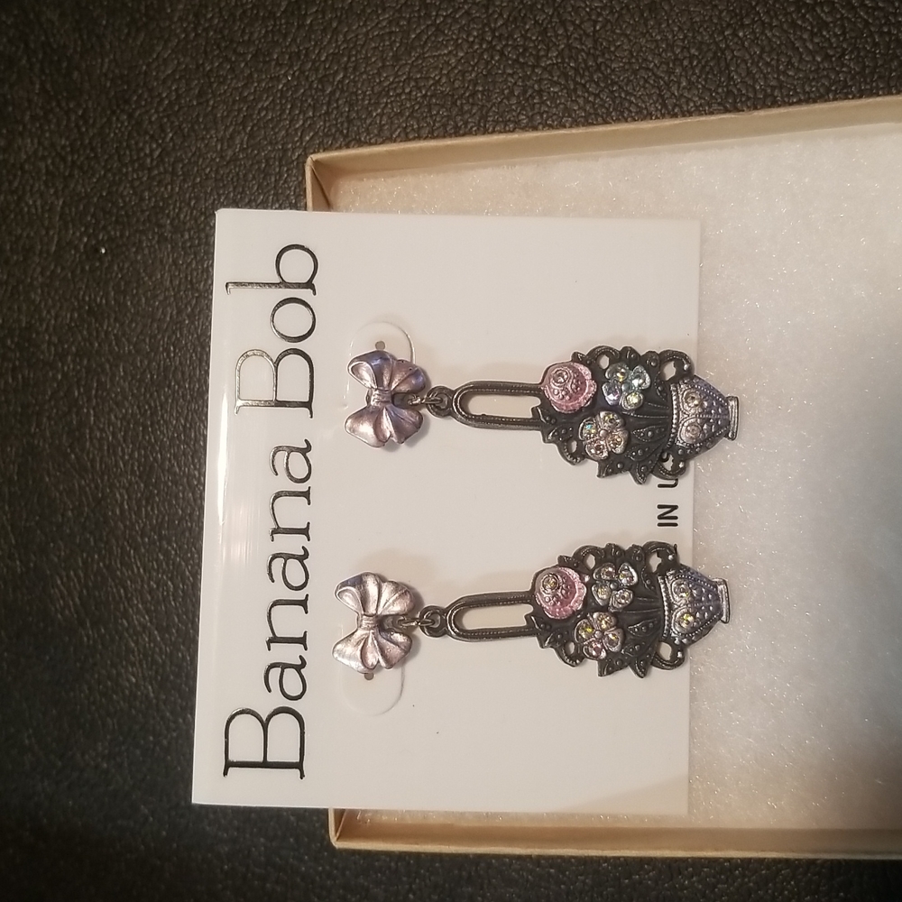 Vintage Banana bob earring